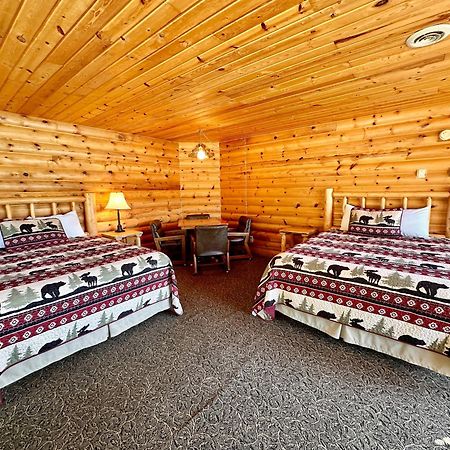 The Lodge At Lolo Hot Springs Kültér fotó